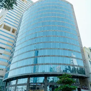 4* Otel Montana Al Azizia